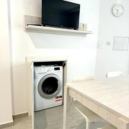 Atalaia Nwf Ground Floor 100m From The דירה *
